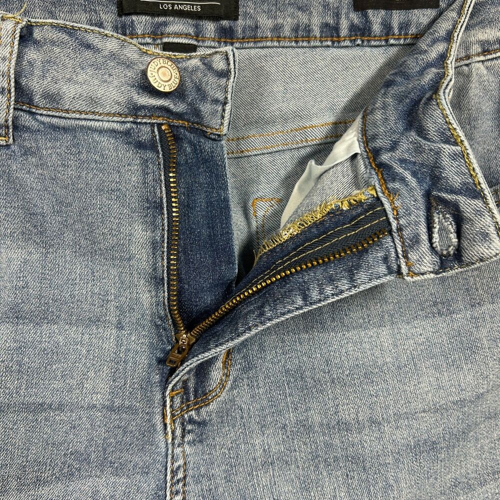 Judy Blue Boyfriend Fit Stretch Distressed Jean Sz 16W Light Wash Blue - Picture 3 of 9